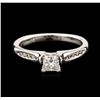 Image 1 : 14KT White Gold 0.66ctw Diamond Ring