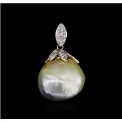 14KT Yellow Gold 21.38ct Pearl and Diamond Pendant