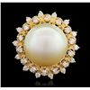 Image 1 : 14KT Yellow Gold Pearl and Diamond Ring