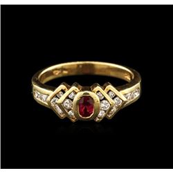 0.15ct Ruby and Diamond Ring - 14KT Yellow gold