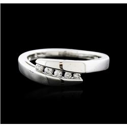 10KT White Gold 0.10ctw Diamond Ring