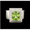 Image 1 : 14KT White Gold 4.05ct Peridot and Diamond Ring