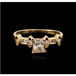 18KT Yellow Gold 0.74ctw Diamond Ring