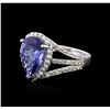 Image 2 : 18KT White Gold 3.62ct Tanzanite and Diamond Ring