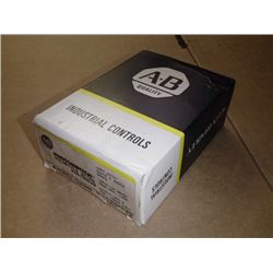 NIB ALLEN BRADLEY 42DRU-5200 PHOTOSWITCH