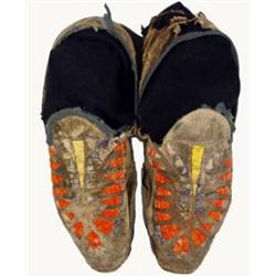 Mandan Indian Quilled Moccasins. Very early. 10" long. Estimate $750-$1,000.…