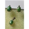 Image 1 : Natural Jade 18k Gold & Diamonds Earrings and Pendant