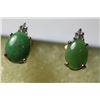 Image 3 : Natural Jade 18k Gold & Diamonds Earrings and Pendant