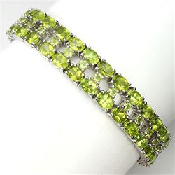 Stunning Natural Green Peridot 197 carats Bracelet