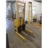 Image 8 : Big Joe 2500 Lb Lift