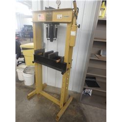 25 Ton Meyer Hydraulic Press