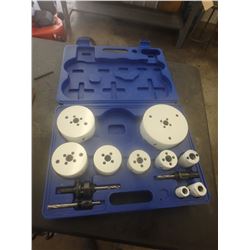 Steele X 9 Hole Saw Set w/ Madnrels