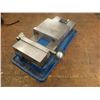 Image 2 : 6" Kurt D675 Milling Machine Vise