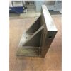 Image 1 : Angle Plate, 12" x 8" x 10"