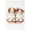 Image 2 : Northern Cheyenne Beaded Man's Moccasins, 10 ½" long