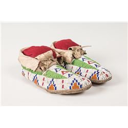 Blackfeet Beaded Man's Moccasins,  10" long