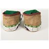 Image 6 : Cheyenne Beaded Man's Moccasins, 10" long