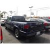 Image 6 : 01 Chevrolet S-10 2dr Extended Cab 2WD SB - ADT - `DRIVE