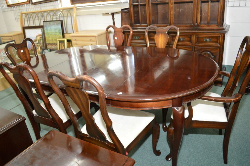 44" round Gibbard solid mahogany dining table, three insert leaves and