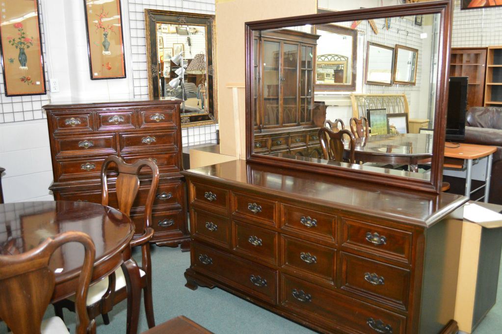 Four piece solid mahogany Gibbard bedroom suite including a large
