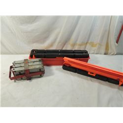 LOT 6 ROADSIDE REFLECTORS