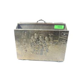 ANTIQUE BRASS OVER WOOD MAGAZINE