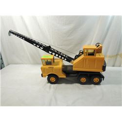 NYLINT CONSTRUCTION CRANE TOY