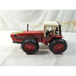 INTERNATIONAL TRACTOR TOY