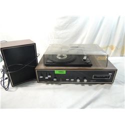 MONTGOMERY WARD AIRLINE 8 TRACK RECORD PLAYER