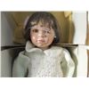 Image 2 : GLORIA VANDERBILT GLORIA A PLEDGE FOR PEACE