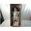 Image 3 : PRECIOUS HEIRLOOM FAYZAH SPANOS JOYCEE DOLL