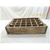 Image 1 : ANTIQUE 7UP CRATE