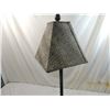 Image 2 : STYLISH TABLE LAMP