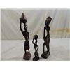 Image 2 : LOT 2 VINTAGE WOODEN DECORATIVE SCULPTURES