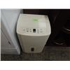 Image 1 : ENERGY STAR DEHUMIDIFER