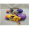 Image 2 : LOT 2 SUPER SOAKERS