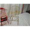 Image 3 : LOT 3 SMALL METAL DOLL CHAIRS