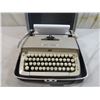 Image 1 : SMITH-CORONA SCM TYPEWRITER