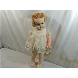 VINTAGE MADAME ALEXANDER DOLL