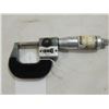 Image 2 : MECHANICAL MICROMETER
