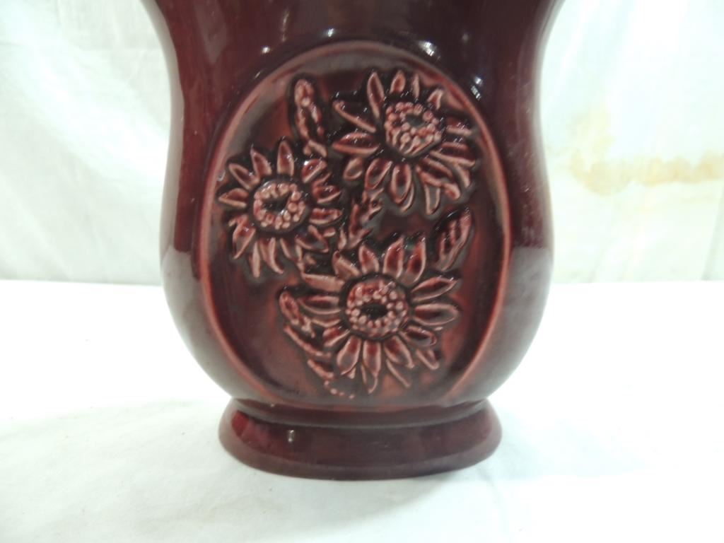 RED WING VINTAGE POTTERY VASE red-wing-vintage-pottery-vase