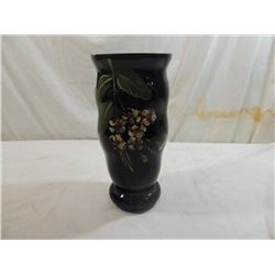 BLACK ENGLISH BLACK AMETHYST GLASS VASE