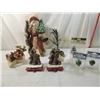 Image 1 : LOT 8 ASSORTED CHRISTMAS DECOR ITEMS