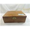 Image 3 : ANTIQUE WOODEN KEEPSAKE BOX