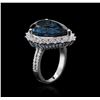 Image 3 : 14KT White Gold 13.10ct Topaz and Diamond Ring