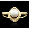 Image 1 : 14KT Yellow Gold Pearl Ring