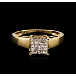 14KT Yellow Gold 0.38ctw Diamond Ring