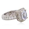 Image 2 : 14KT White Gold 4.47ct Blue Zircon and Diamond Ring