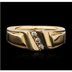 14KT Yellow Gold 0.10ctw Diamond Ring