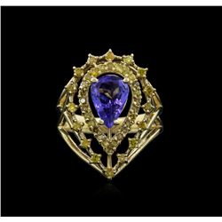 1.67ct Tanzanite and Diamond Ring - 14KT Yellow gold